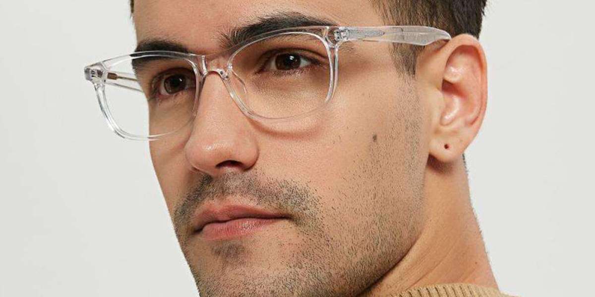 Transparent Frame Glasses: A Stylish Fusion of Simplicity and Sophistication